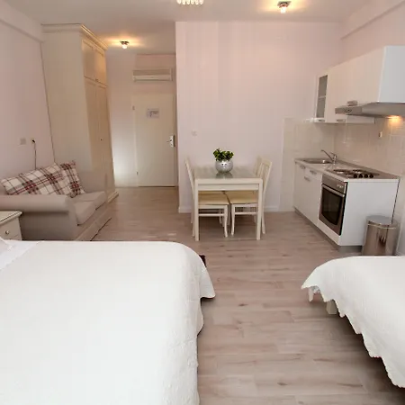 Hotel Bellevue Trogir