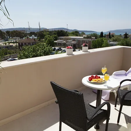 Hotel Bellevue Trogir