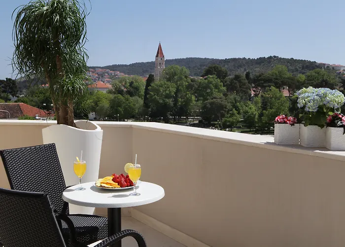 Bellevue 4* Trogir