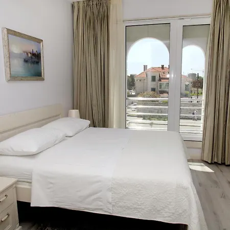 Bellevue 4* Трогир